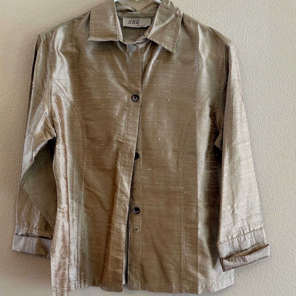 Anu Shimmering Tan Blazer